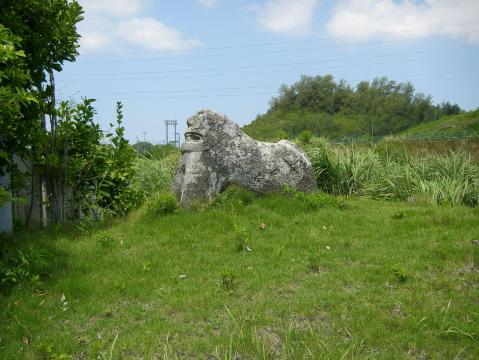 東風平シーサー北１