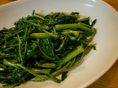 エンツァイのにんにく炒め