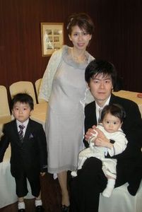 のんちゃん結婚式4人.jpg