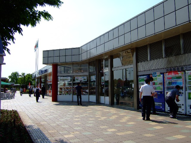 上里サービスエリア