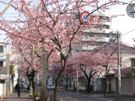 名古屋・高岳郵便局前