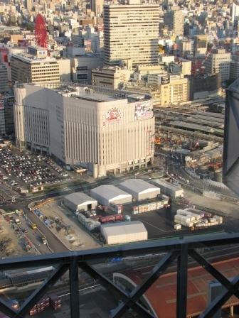 JR敷地　遥かにYB　大阪駅まで遠い！