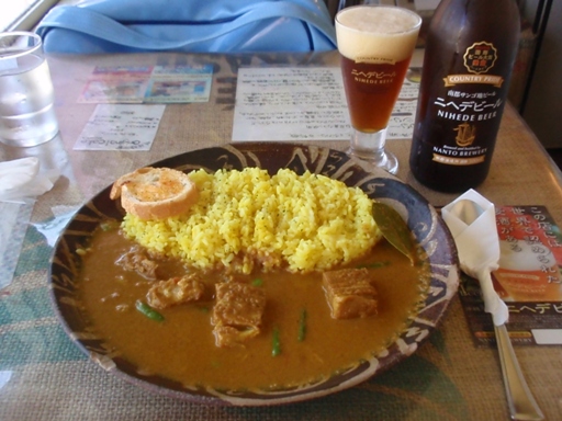 古酒カレーとニヘデビール