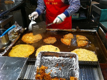 広蔵市場　ピンデト屋台3.jpg