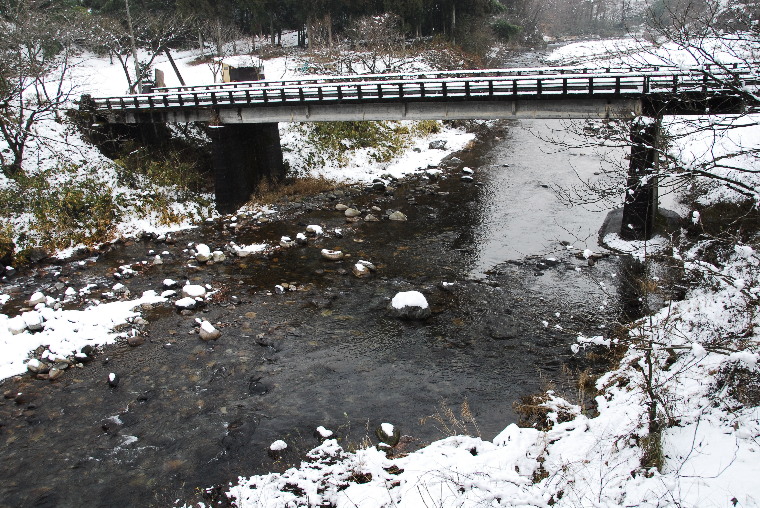 pict0002.jpg
