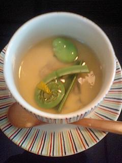 春野菜と牡蠣の茶碗蒸し