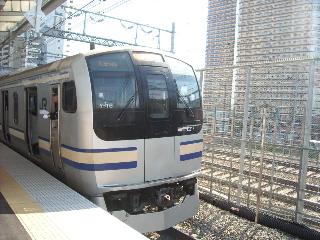 2010年5月1日　武蔵小杉撮影　E217系　横須賀線　Y-16編成.JPG