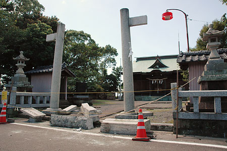 鳥居