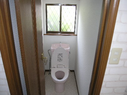 4トイレ.JPG