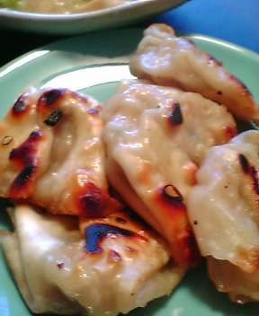 一口餃子