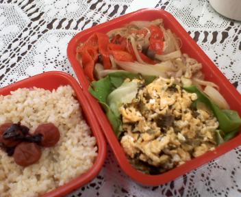 肉野菜炒め弁当