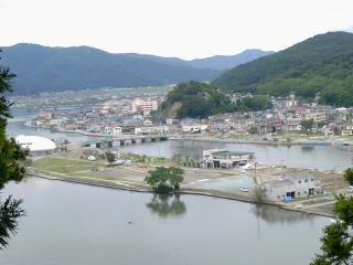 東日本大震災　石ﾉ森萬画館