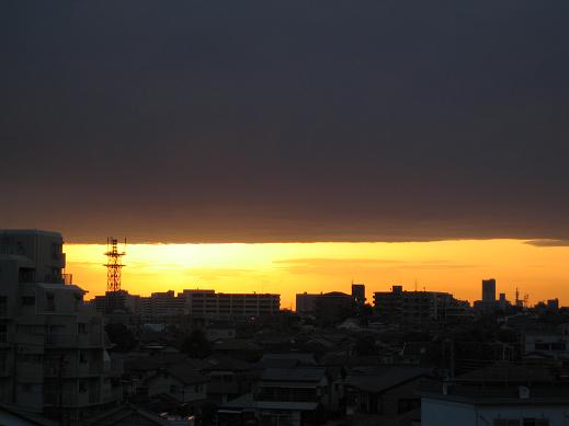 西の空