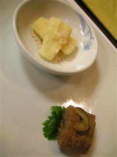 チファジャ三清店 (前菜：高麗人参の天ぷらと牛肉の梅巻)