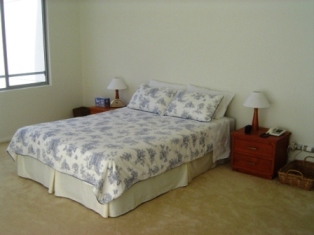 mainbedroom