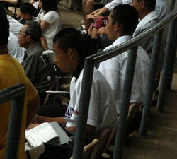 どちら様でしょうか？