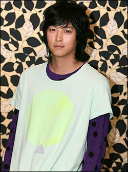 カン・ドンウォン