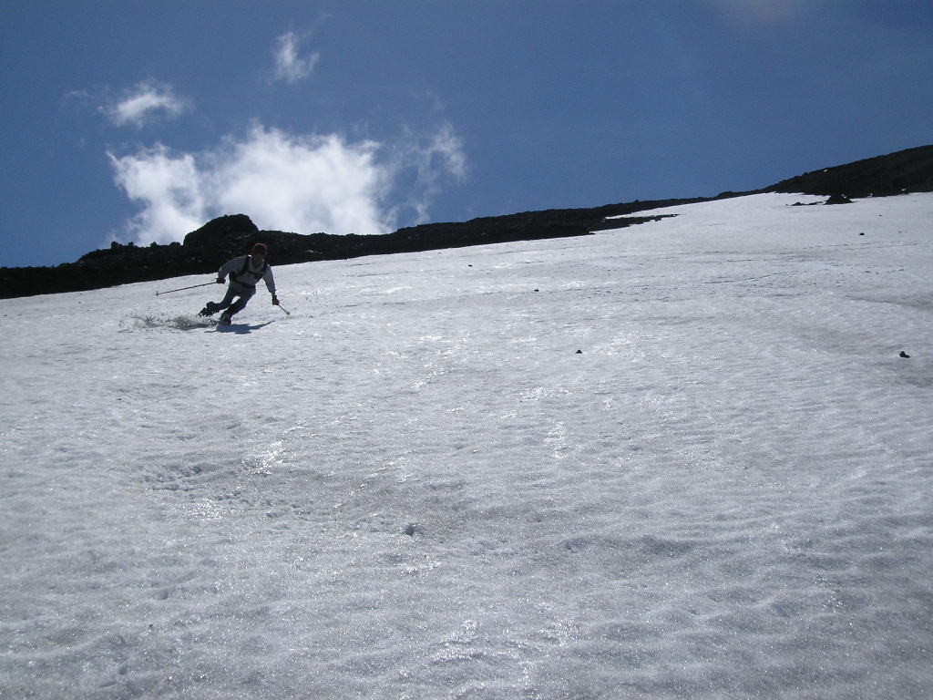 不浄流しを下るK岱さん