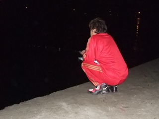 ボーっと待つ待つ。。