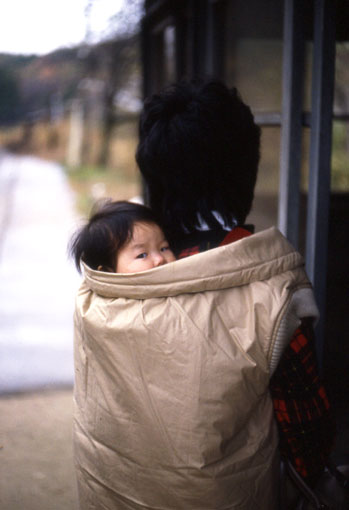 汽車を待つ