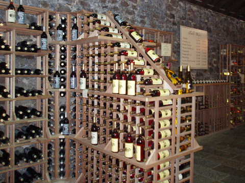 Wine shelf