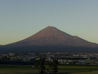 ２０１１年１１月２０日富士山のアップ