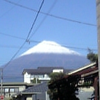 うちの近所から撮った富士山