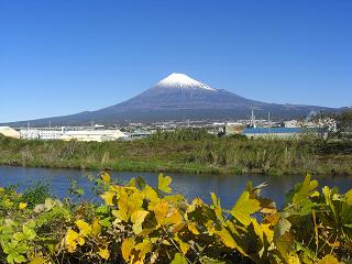 富士山２０１１年１２月４日１０：４９