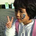 フェイスペイントして貰いました。