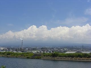 富士山もっくもく