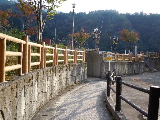 砂防博物館うら