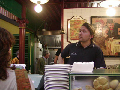 中央市場トリッパ1