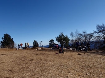 １．２４扇山山頂.jpg