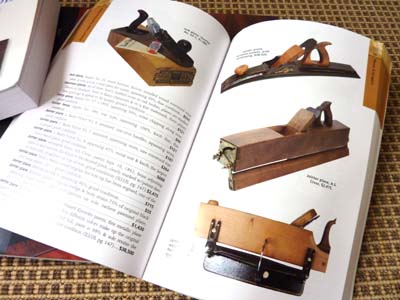 Antique Trader Tools Price Guide