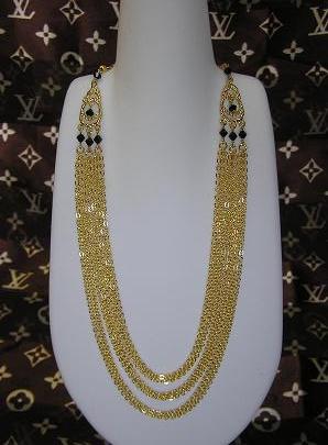 チェーンネックレス