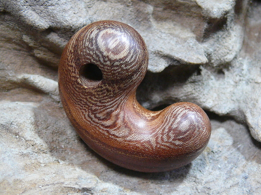 勾玉091008-3.JPG