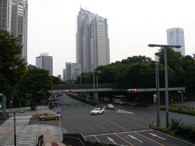 新宿中央公園の交差点