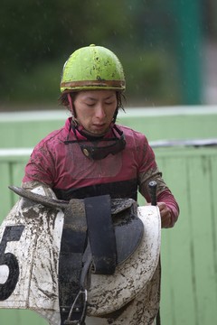下馬後