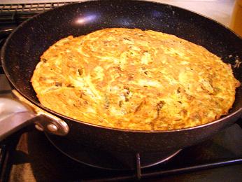 高菜とねぎの卵焼き・フライパン
