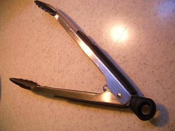 ＯＸＯのトングオープン