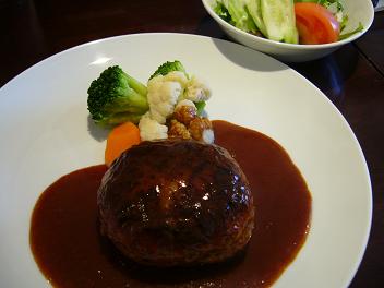 デミグラス　ハンバーグ