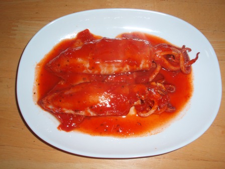 マルイカのトマトソース煮込み