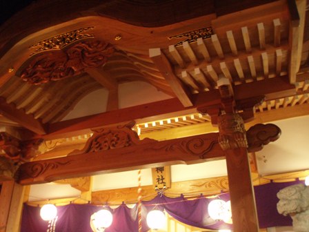 新築なった社殿