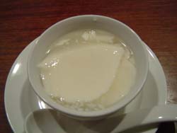 開化亭　杏仁豆腐