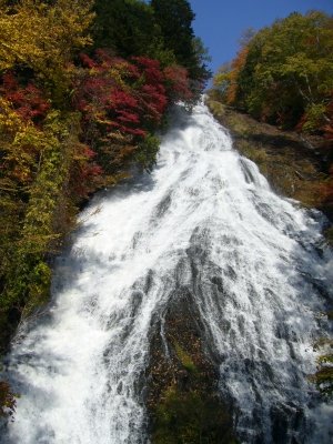 すばらしい湯滝