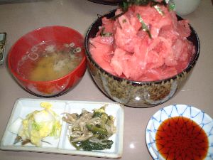 まぐろ王様丼