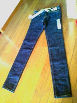 スキニーデニム