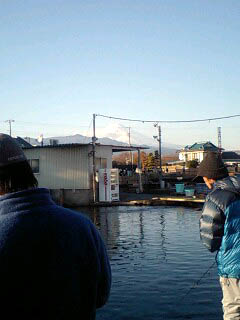 柿田川から富士山が