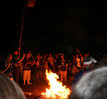 2006.7.16所沢火渡り3