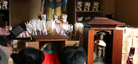 2007.2.3猫祭り猫地蔵